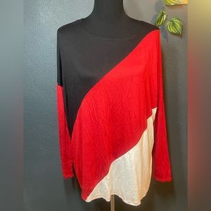 Kate collection blouse red black and white color patter size large women not new